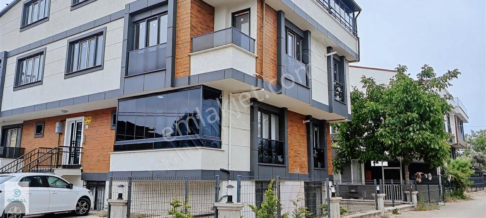 Darıca Cami Satılık Daire CAMİ MH,DE 3+1 BAHÇELİ DUBLEX DAİRE EŞYALI