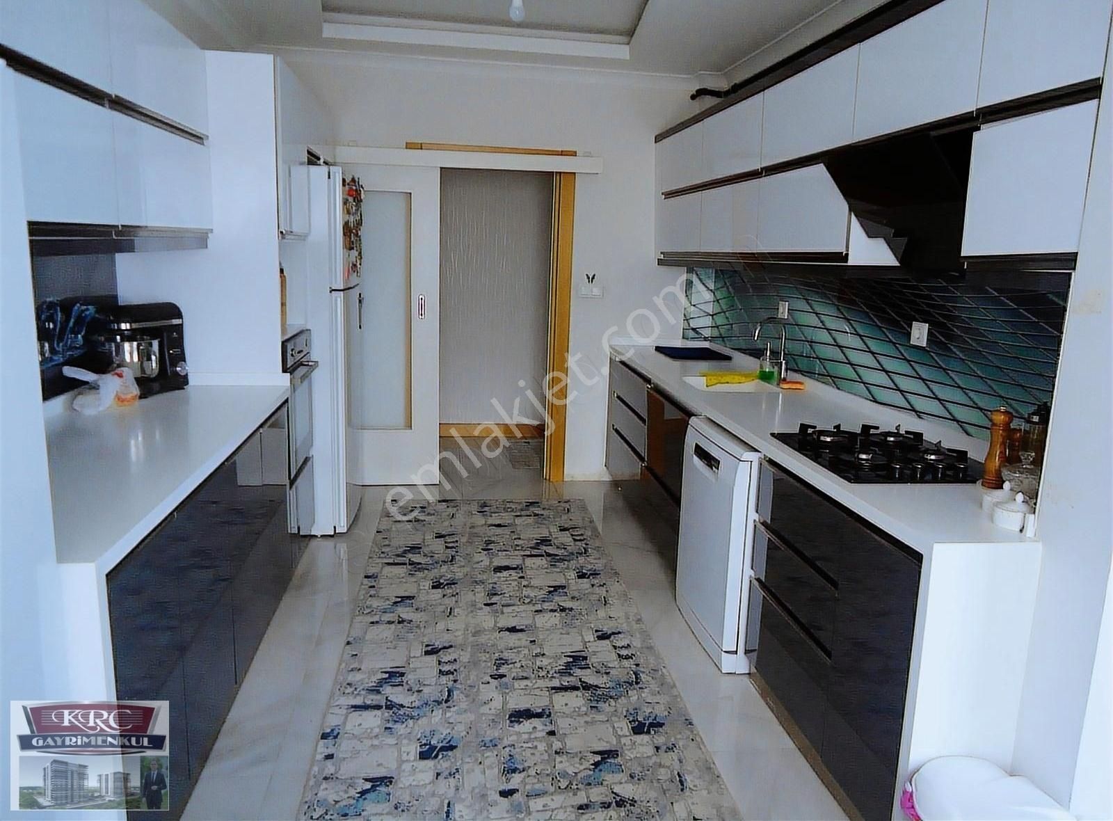 Altındağ Güneşevler Satılık Daire SİTEDE 160M2 NET FULL+FULL YAPILI PANORAMİK MANZARALI 4+1 DAİRE