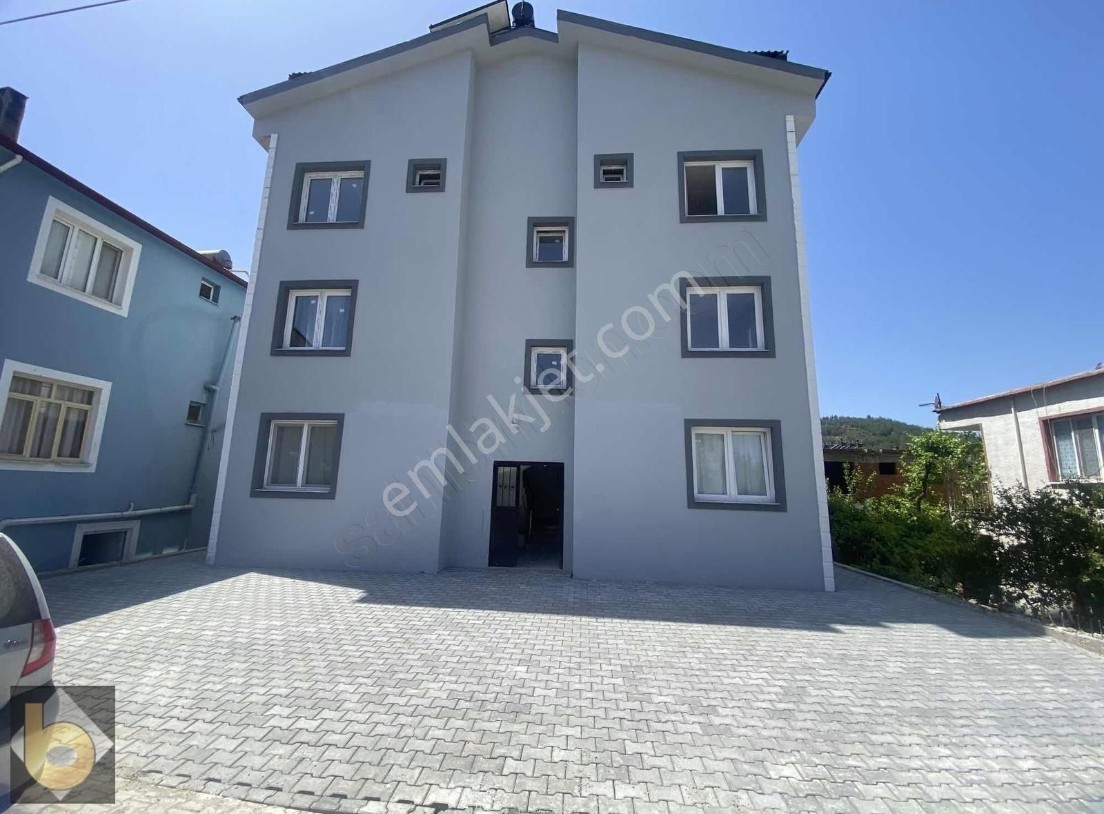 Seydikemer Menekşe Satılık Daire SEYDİKEMER MENEKŞE'DE 3+1 OTOPARKLI MANZARALI DUBLEKS DAİRE