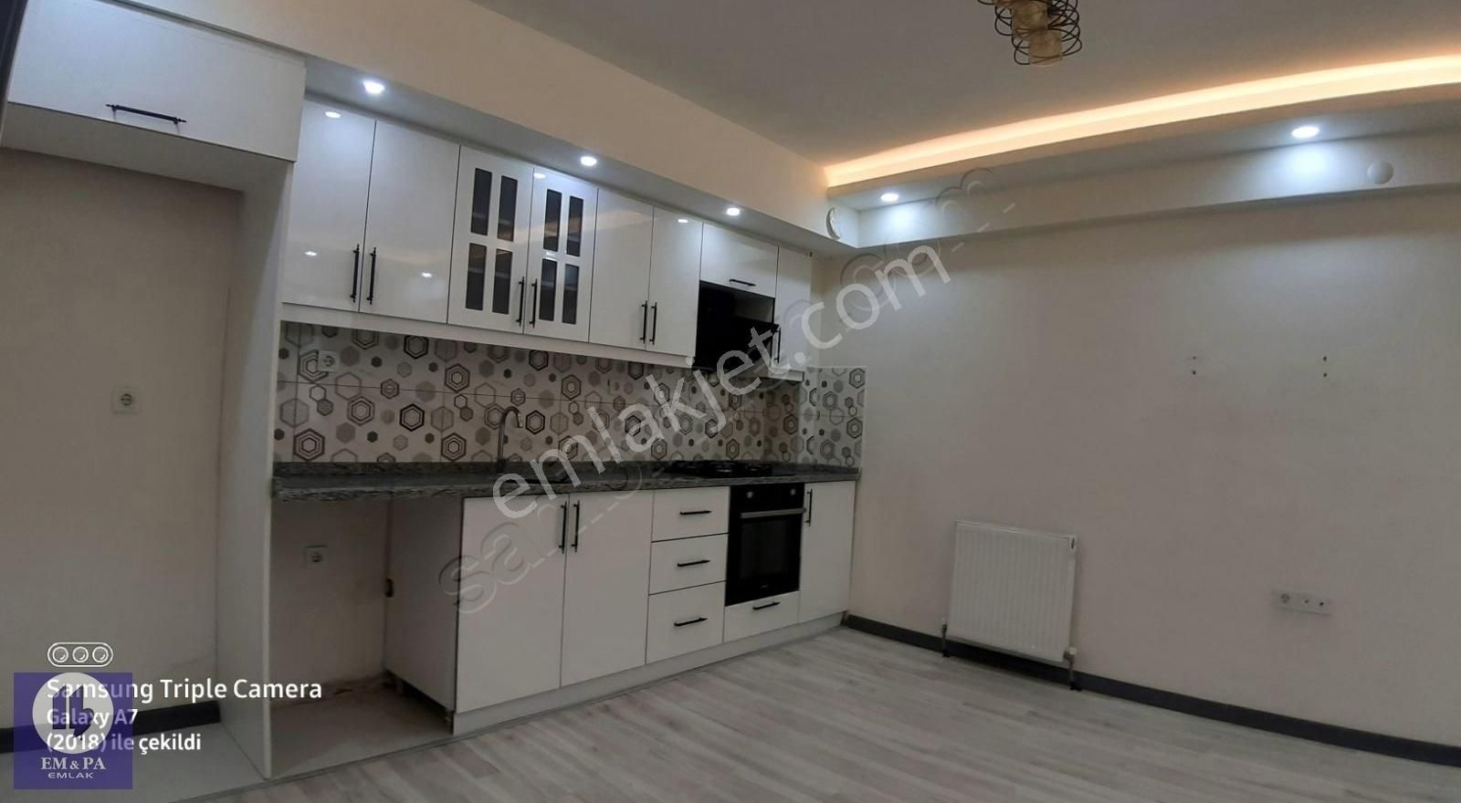 Gelibolu Yazıcızade Kiralık Daire GELİBOLU EM&PA EMLAK'TAN MEMURA 1+1 KİRALIK DAİRE