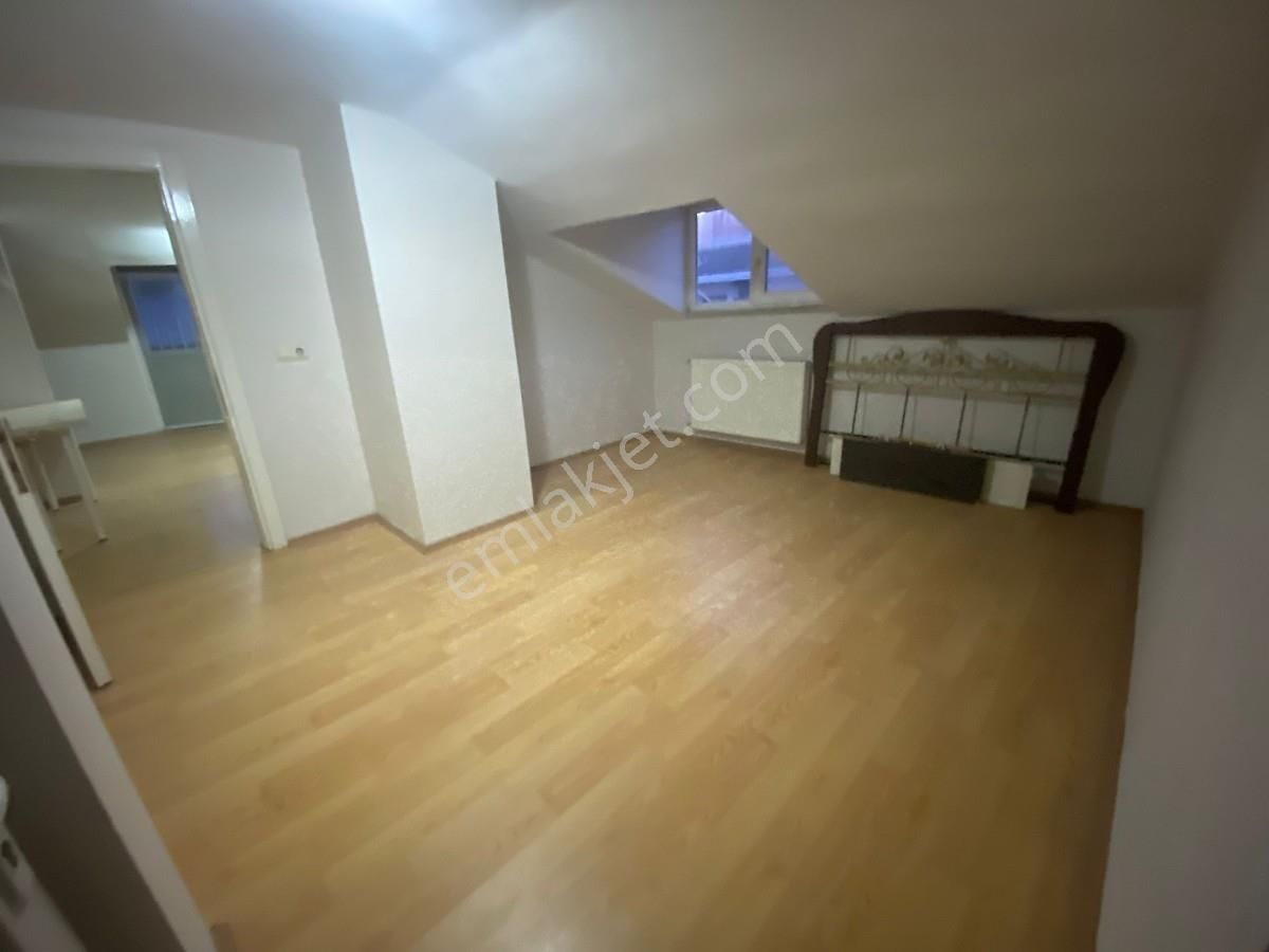 Bahçelievler Yenibosnada 3+1_teras Asansörlü Dubleks Daire - Görsel 27