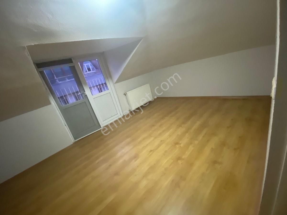 Bahçelievler Yenibosnada 3+1_teras Asansörlü Dubleks Daire - Görsel 15