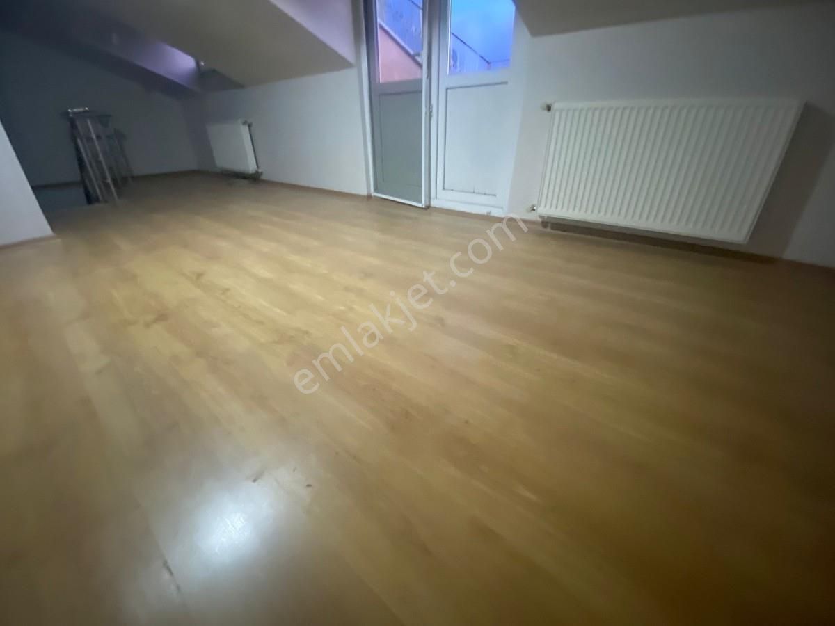 Bahçelievler Yenibosnada 3+1_teras Asansörlü Dubleks Daire - Görsel 24