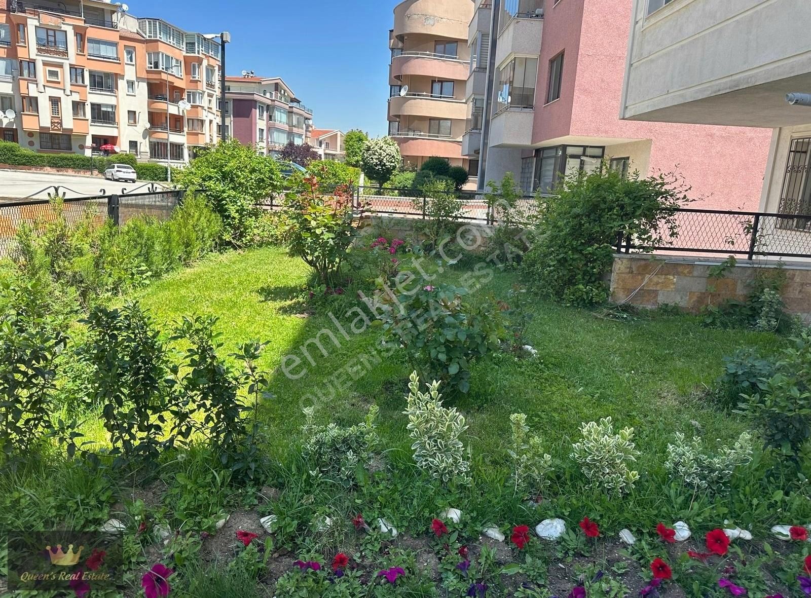 Çankaya Kırkkonaklar Satılık Daire 450. CADDE VADİ MANZARALI SATILIK, 1 DAİRE FİYATINA 2 DAİRE