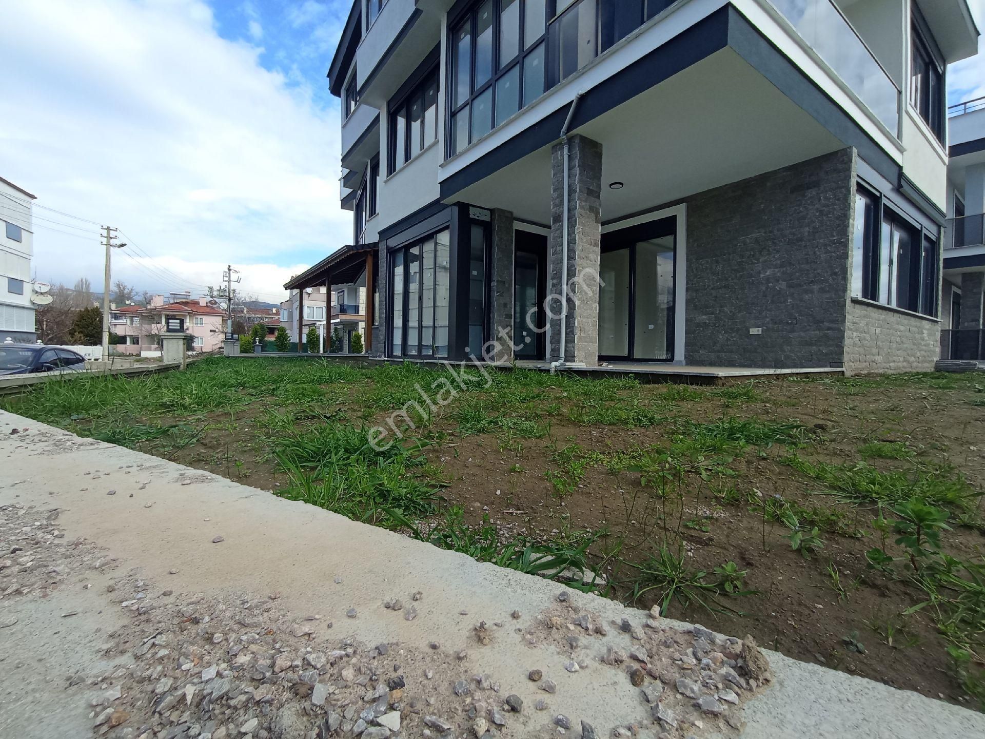 Ayvacık Küçükkuyu Bld. (Mıhlı) Satılık Daire ÇANAKKALE KÜÇÜKKUYU MİHLİ 4+1TRİPLEX VİLLA