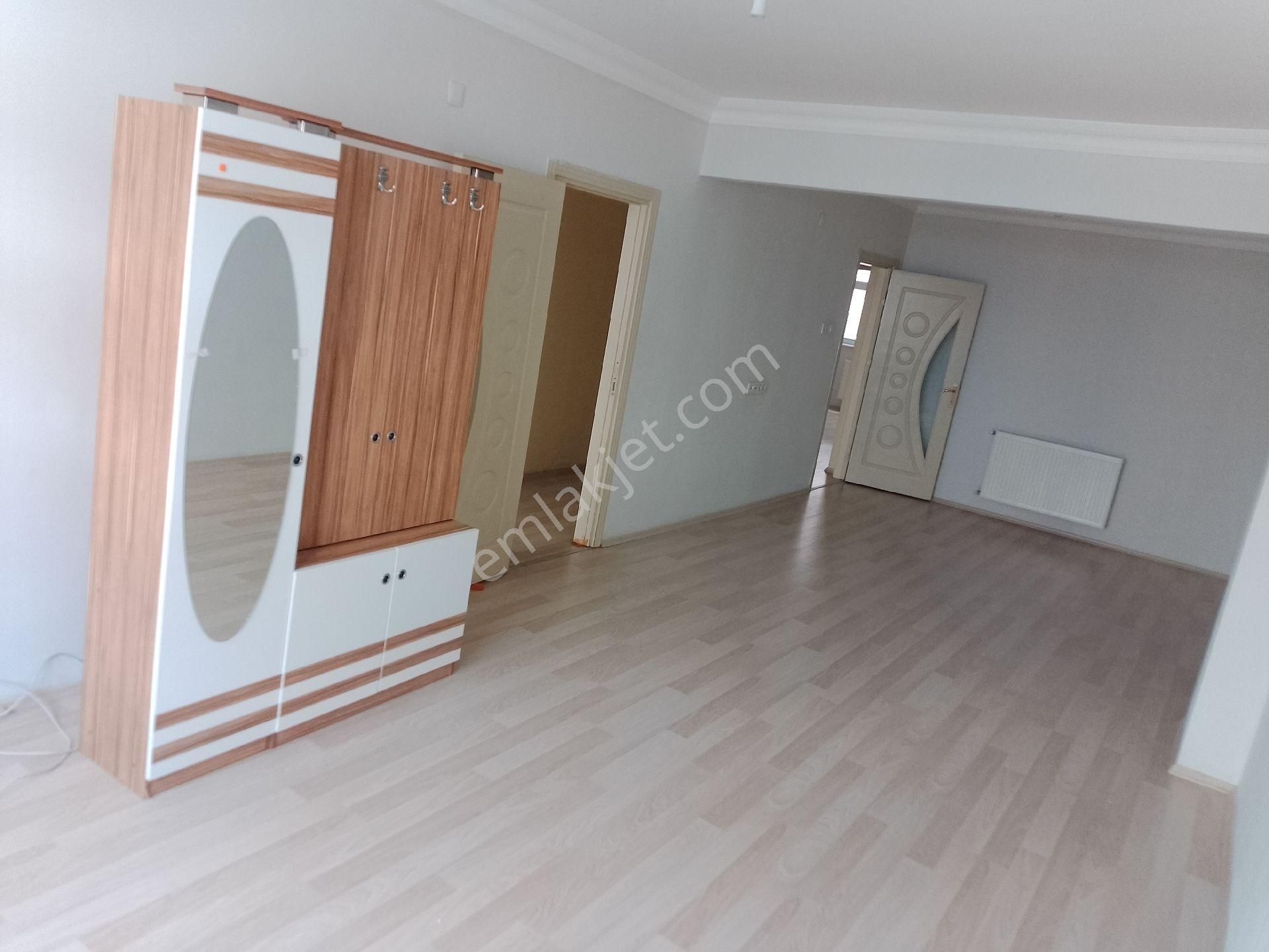 Bahçelievler Zafer Kiralık Daire temiz ferah daire