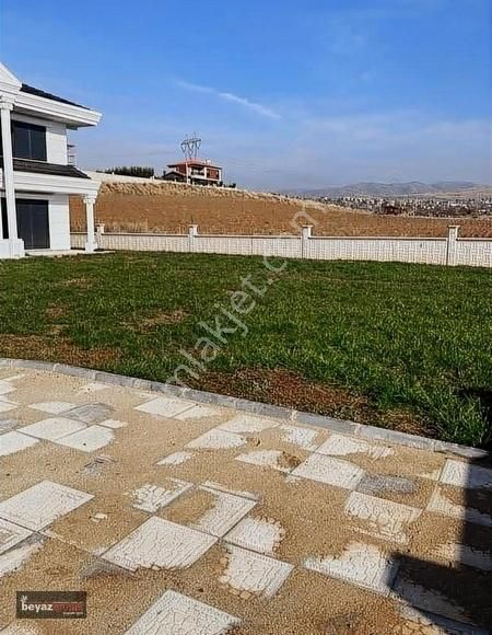 Çorum Merkez Buharaevler Satılık Villa BEYAZ EMLAK TAN SÜPER LÜKS VİLLA