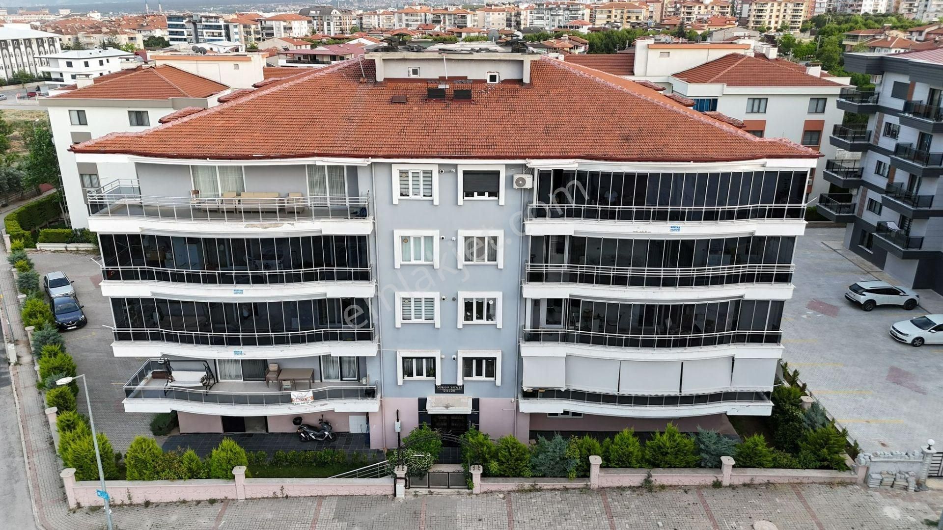 Merkezefendi Selçuk Bey Satılık Daire SELÇUKBEY'DE İSTEK OKULLARININ HEMEN YANINDA 3+1 202 M² DAİRE