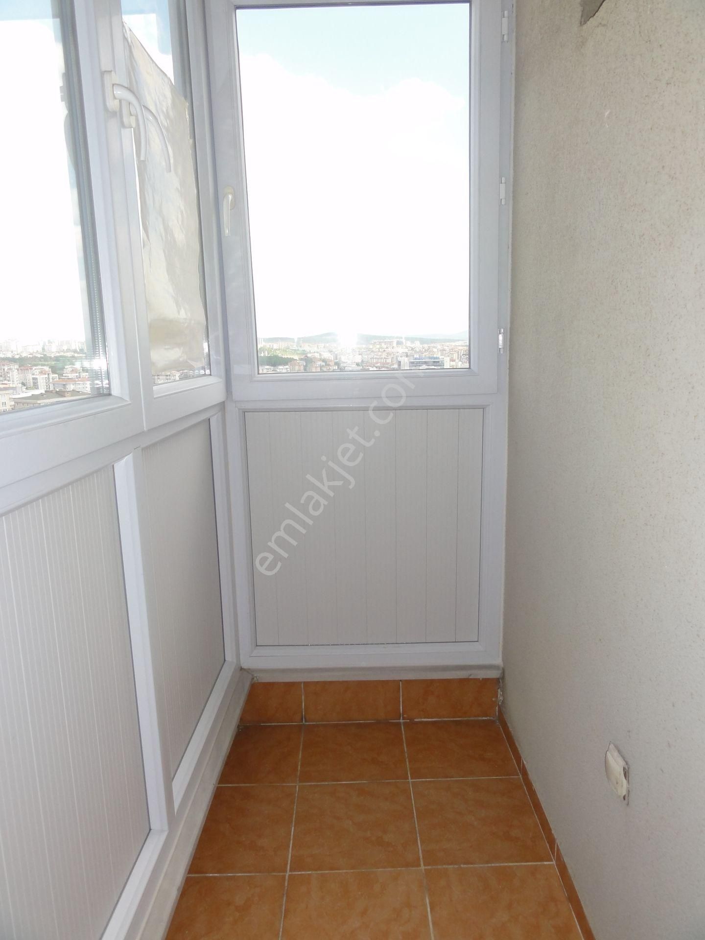 Dora'dan Pendik Çamlık Mah. 3+1 Andelip Sitesinde Daire - Görsel 16