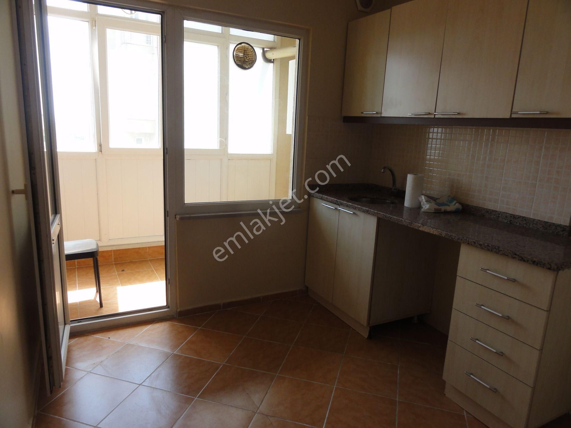 Dora'dan Pendik Çamlık Mah. 3+1 Andelip Sitesinde Daire - Görsel 4