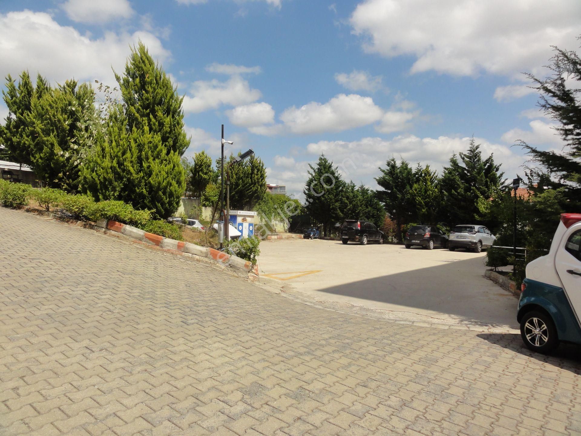 Dora'dan Pendik Çamlık Mah. 3+1 Andelip Sitesinde Daire - Görsel 24