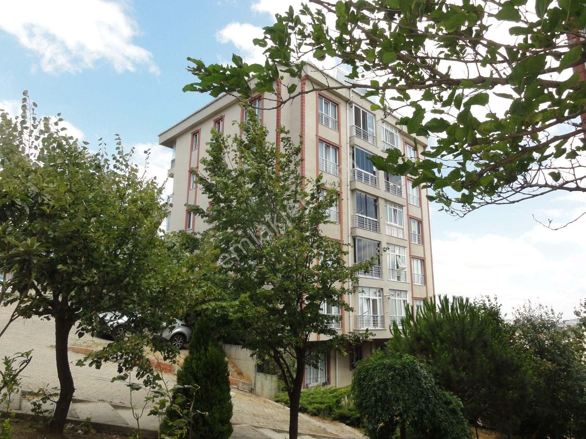 Dora'dan Pendik Çamlık Mah. 3+1 Andelip Sitesinde Daire