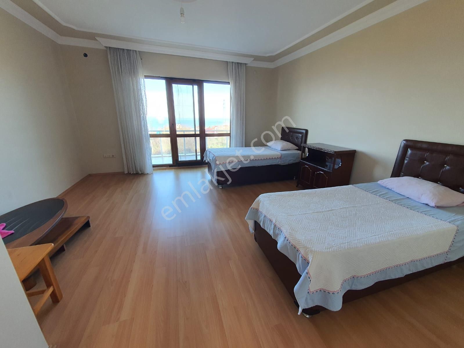 Ortahisar Akyazı Günlük Kiralık Villa  Villa SUVA; Trabzon'da 4+1 Şık Villa