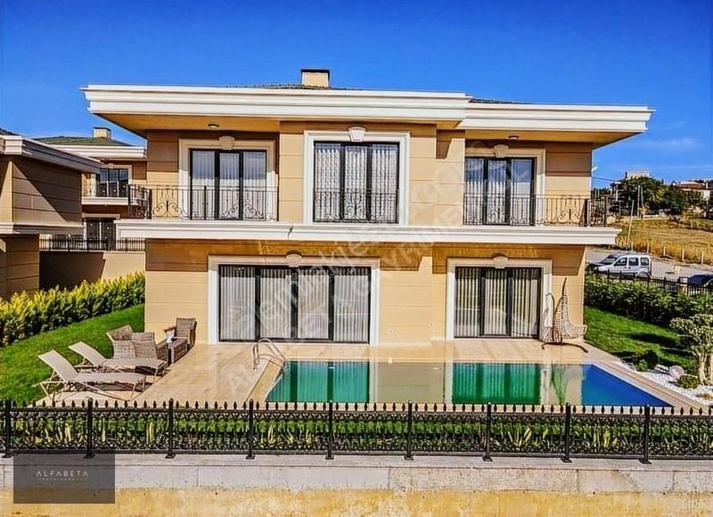 Büyükçekmece Kumburgaz Satılık Villa KUMBURGAZ QUEEN VILLAS'TA SATILIK MÜSTAKİL VİLLA