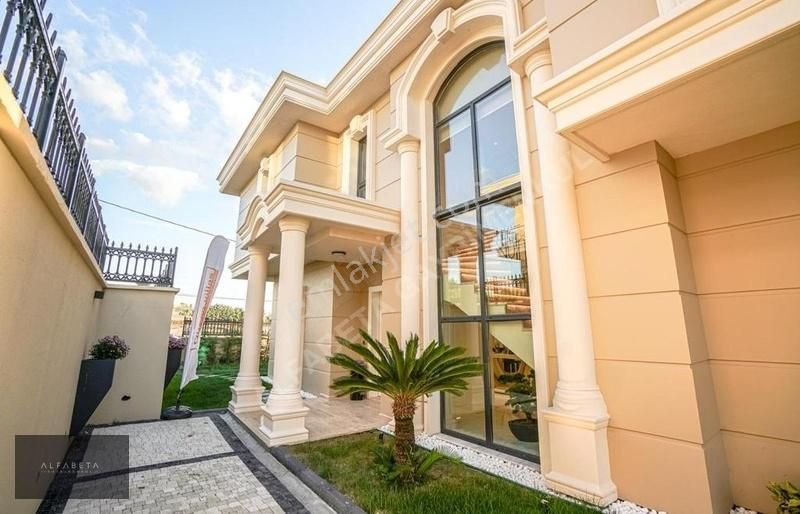 Büyükçekmece Kumburgaz Satılık Villa KUMBURGAZ QUEEN VILLAS PROJESİNDE SATILIK İKİZ VİLLA