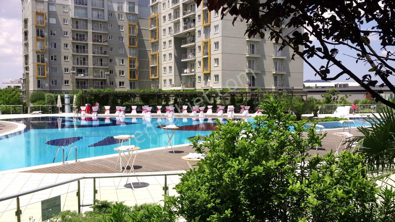 Pendik Yenişehir Kiralık Daire  PENDİK DUMANKAYA TREND SİTESİNDE 1+1 FERAH DAİRE