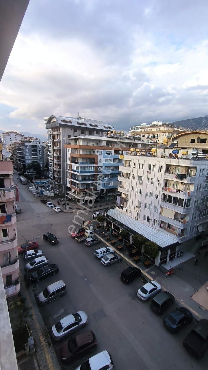 Alanya Mahmutlar Satılık Daire  1112- MAHMUTLAR SAAT KULESİ YANINDA 1+1 EŞYALI SATILIK DAİRE 2,560,000TL