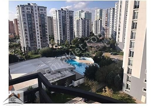 Avcılar Tahtakale Satılık Daire Ispartakule Efes Sitesinde 3+1 133 m2 Tadilatlı Satılık Daire