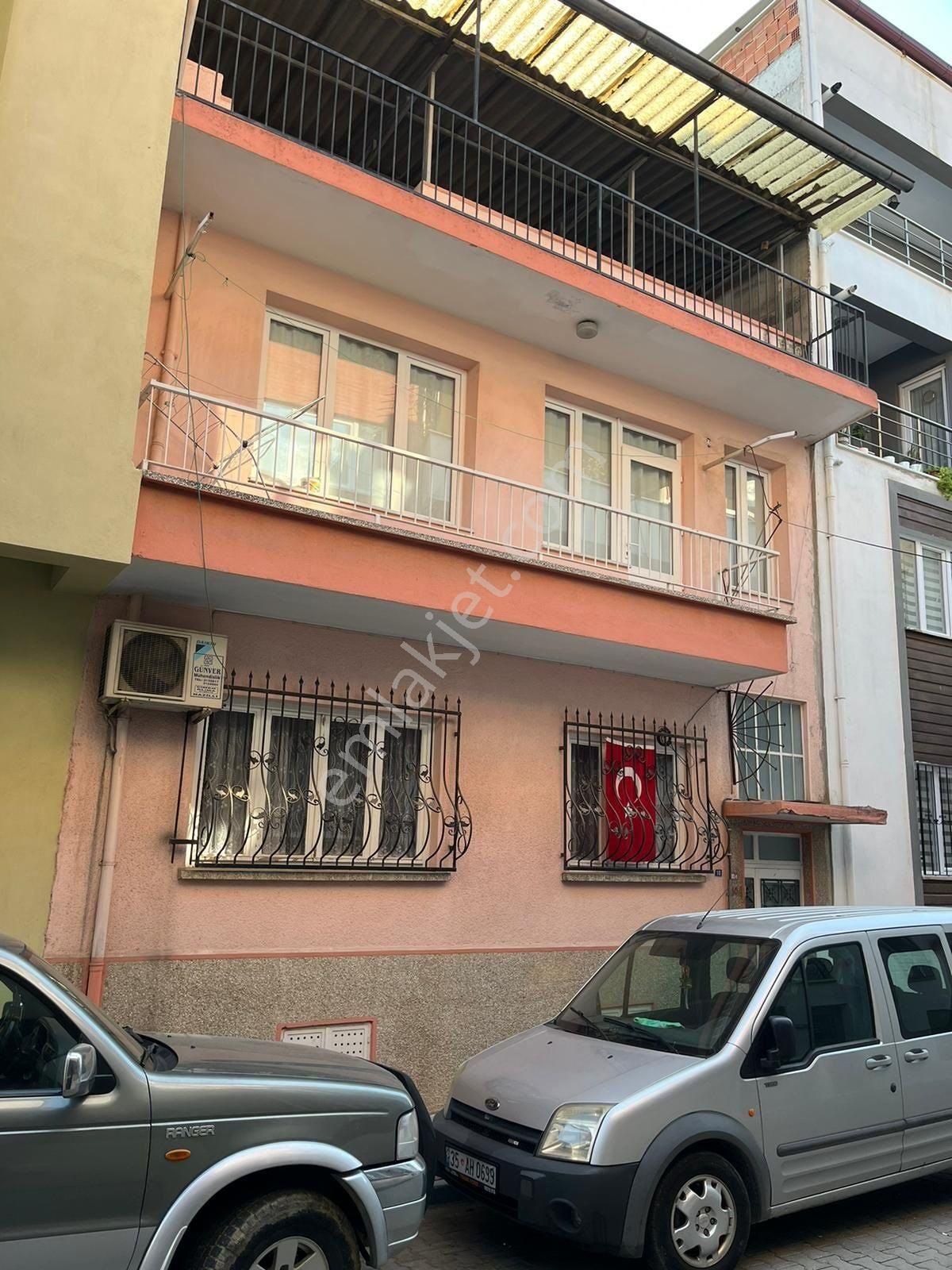 Nazilli Altıntaş Satılık Daire Miray Emlakta Altıntaş Mahallesinde Komple Satılık 2 Katlı Bina