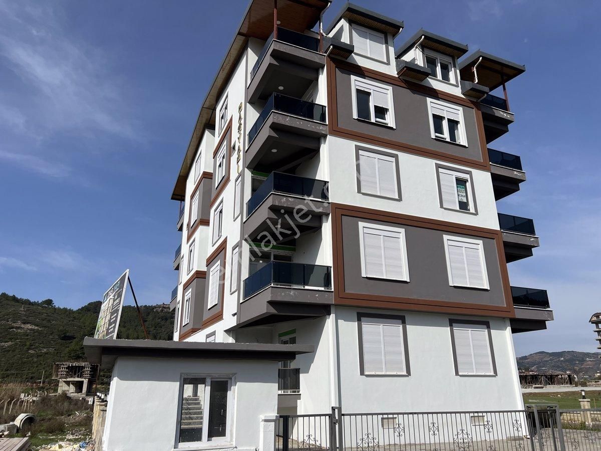 Gazipaşa Pazarcı Satılık Daire PAZARCIDA HAVUZLU FIRSAT 1+1 DAİRE