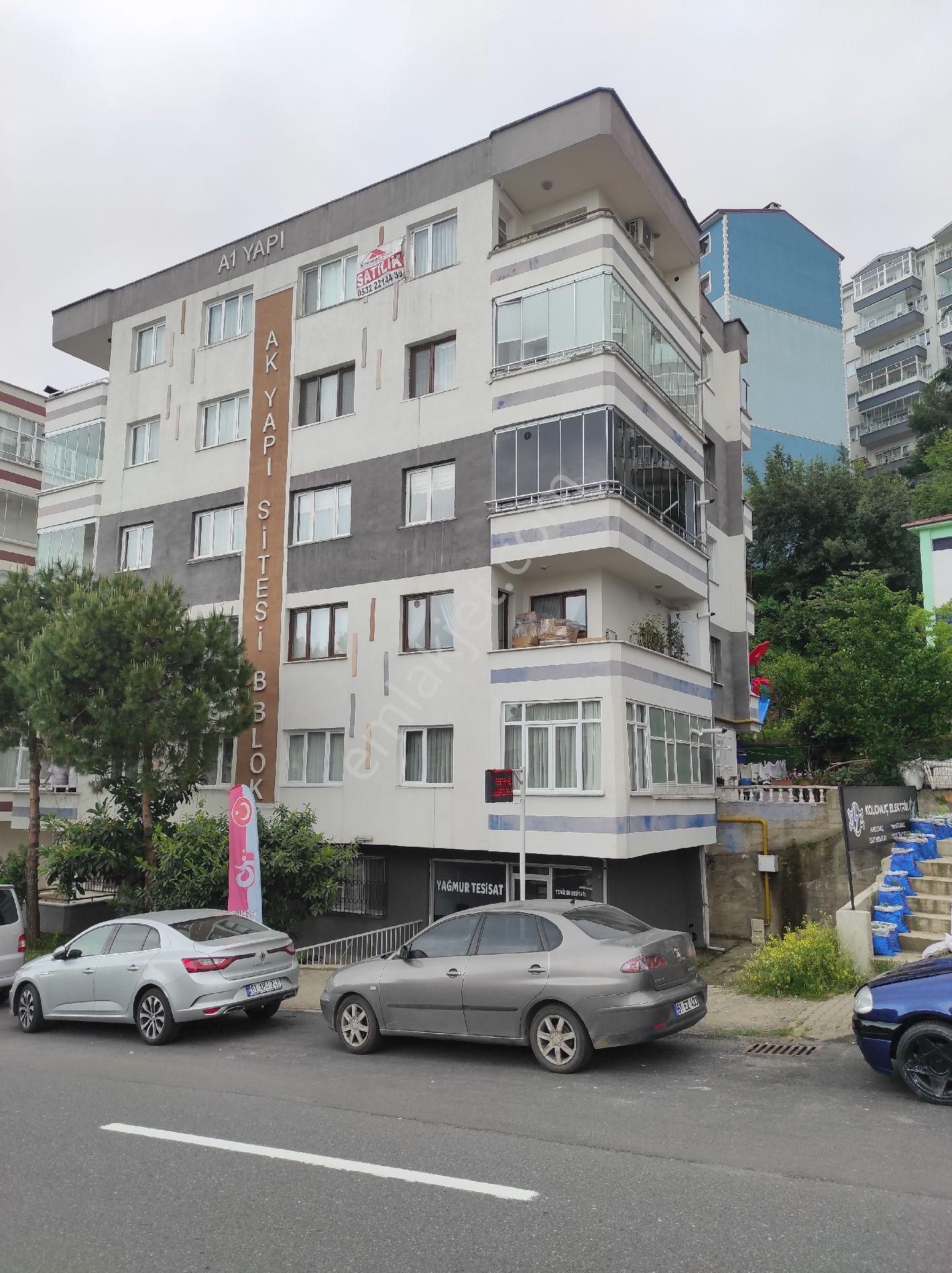 Ortahisar Karşıyaka Satılık Daire TRABZON KARŞIYAKA DA SATILIK 135m2 2+1 DAİRE,