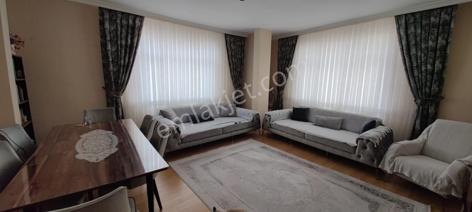 Ataşehir İçerenköy Satılık Daire İÇERENKÖY'DE SATILIK 2+1 FIRSAT DAİRE