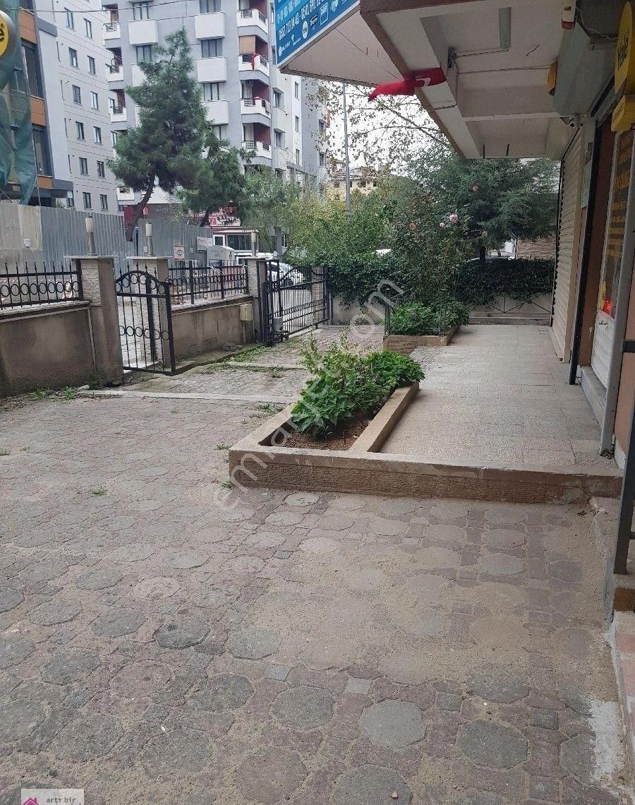 Ataşehir İçerenköy Satılık Daire İÇERENKÖY'DE SATILIK GENİŞ 3+1 DAİRE