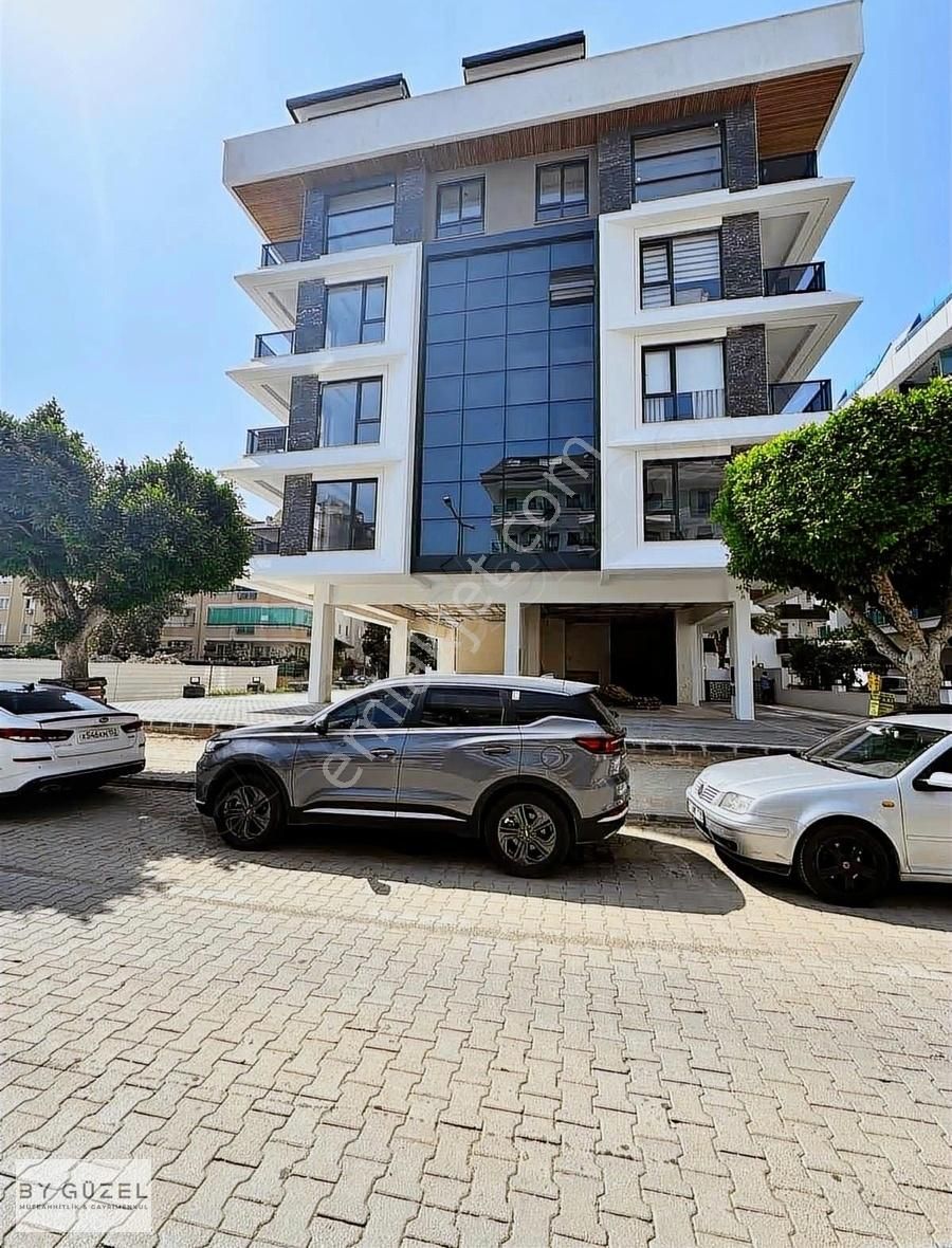 Alanya Oba Satılık Daire SATILIK DENİZE YAKIN DAİRE