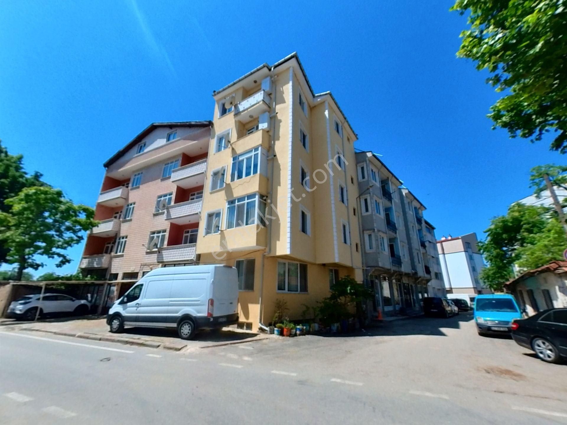 Edirne Merkez Talatpaşa Satılık Daire UZUNKALDIRIM CADDE ÜSTÜNDE SATILIK 2+1 ARA KAT DAİRE