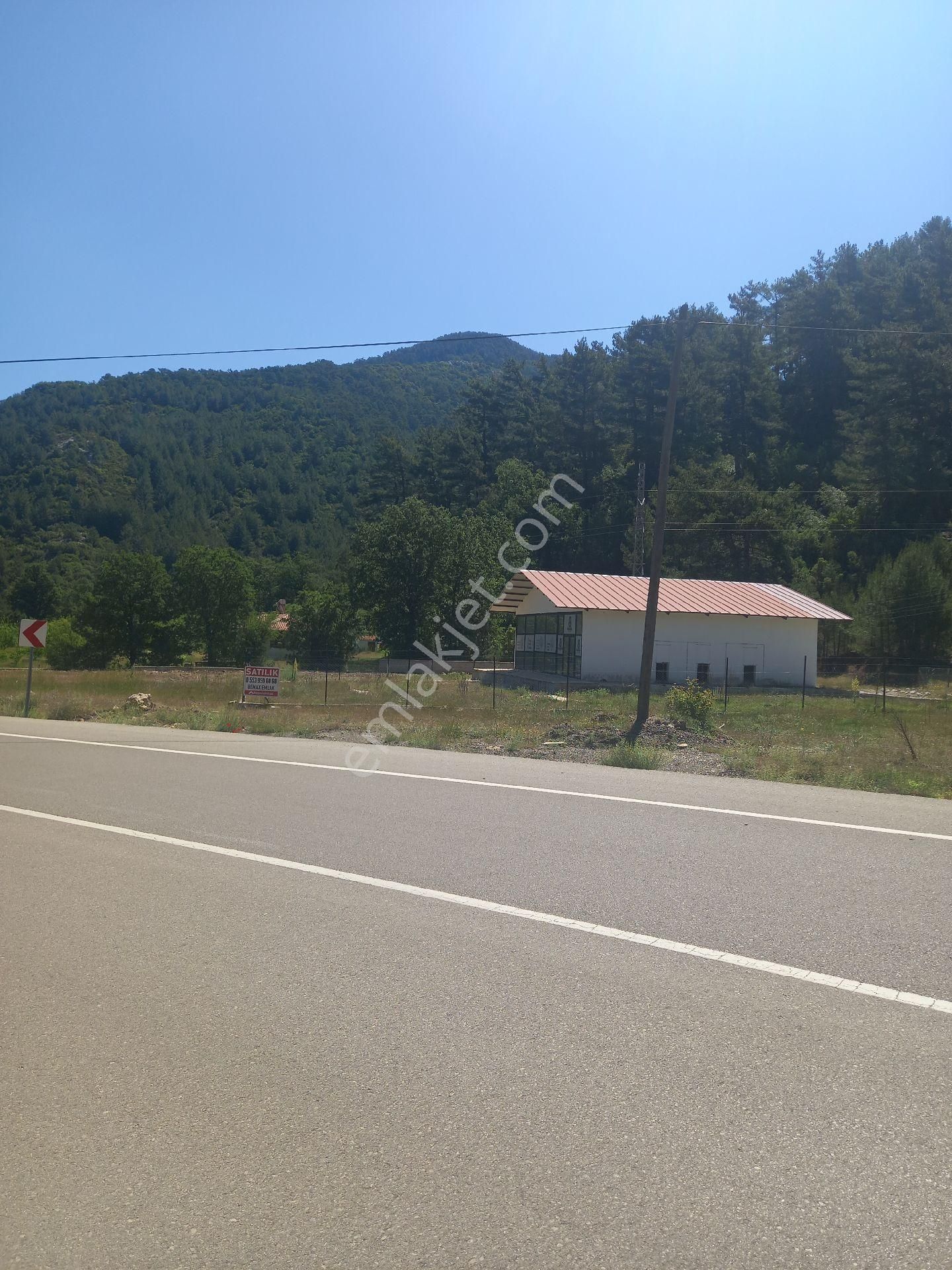 Fethiye Nif Mahallesinde Anayola Cephe 3.300m2 Satılık Arazi - Görsel 11