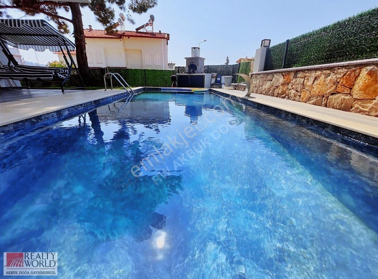 Didim Akbük Satılık Villa Didim Akbük'te Acil satılık özel havuzlu sıfır villa
