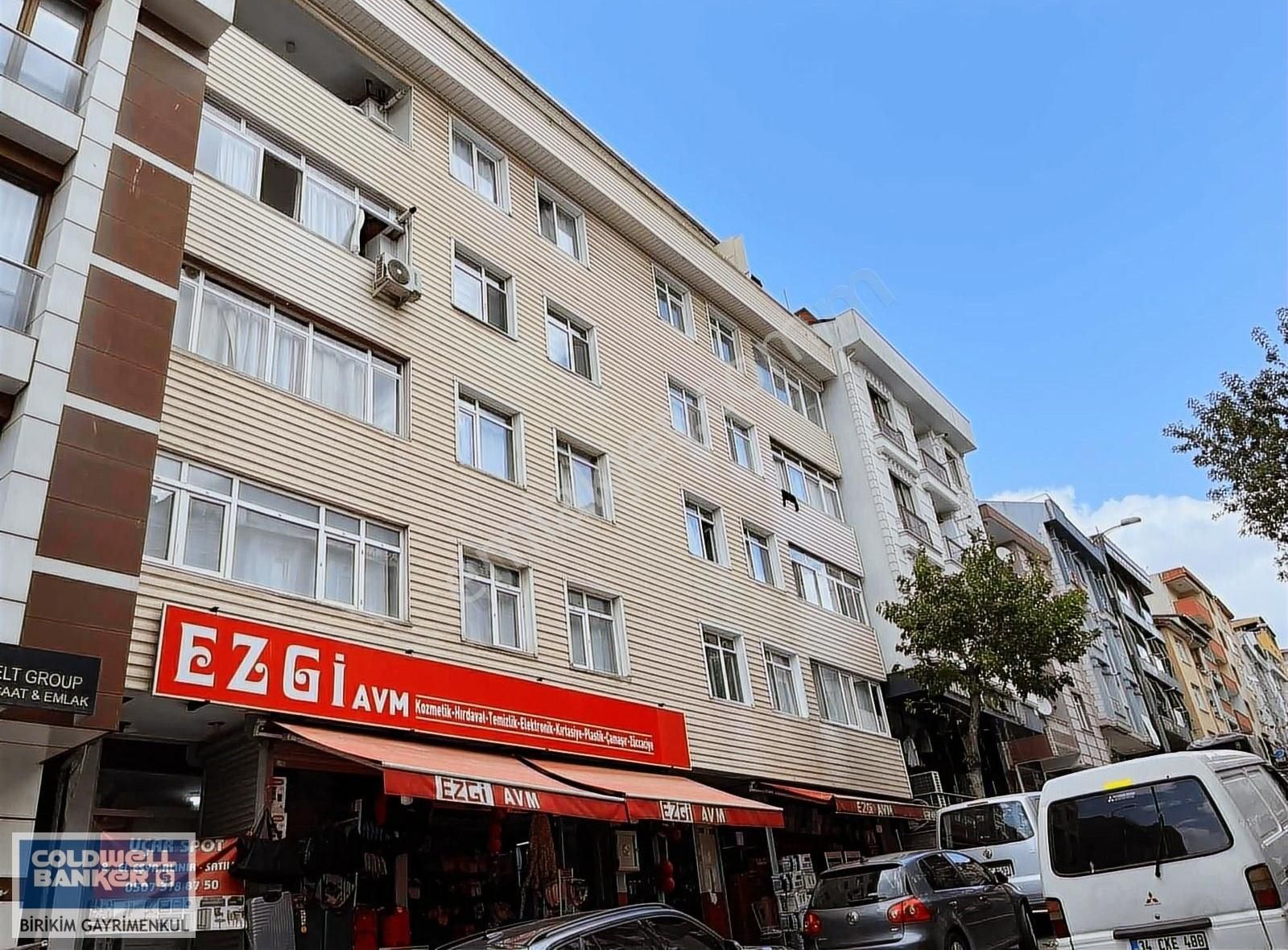 Maltepe Zümrütevler Satılık Daire ZÜMRÜTEVLER MAHALLESİ TÜLİN CADDESİNDE 2+1 SATILIK DAİRE