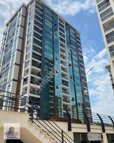 Akçaabat Söğütlü Satılık Daire YILDIZ EMLAKTAN AK TOWERSTA SATILIK DAİRE