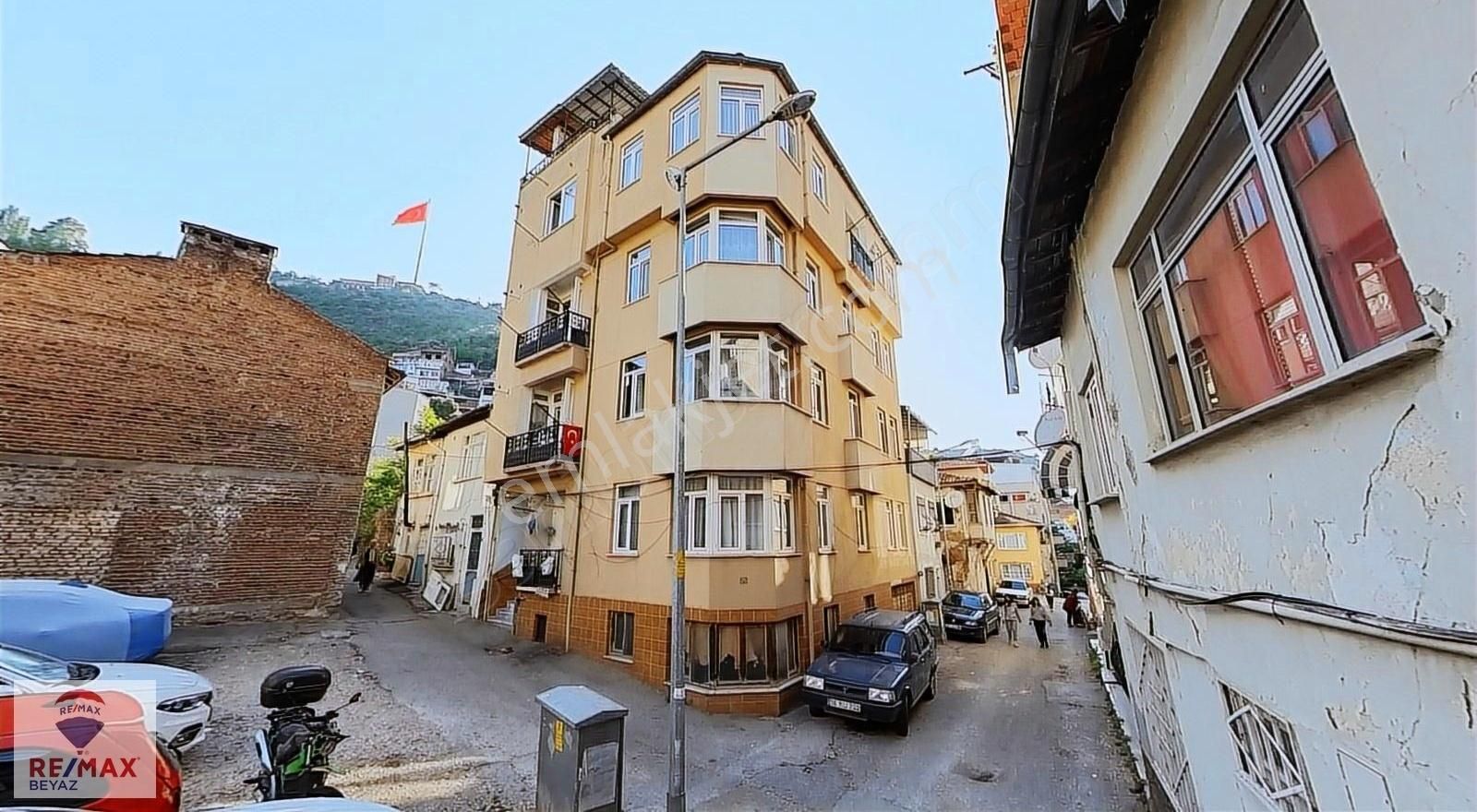 Osmangazi Muradiye Satılık Bina REMAX BEYAZ MURADİYE MAHALLESİNDE SATILIK KOMPLE BİNA