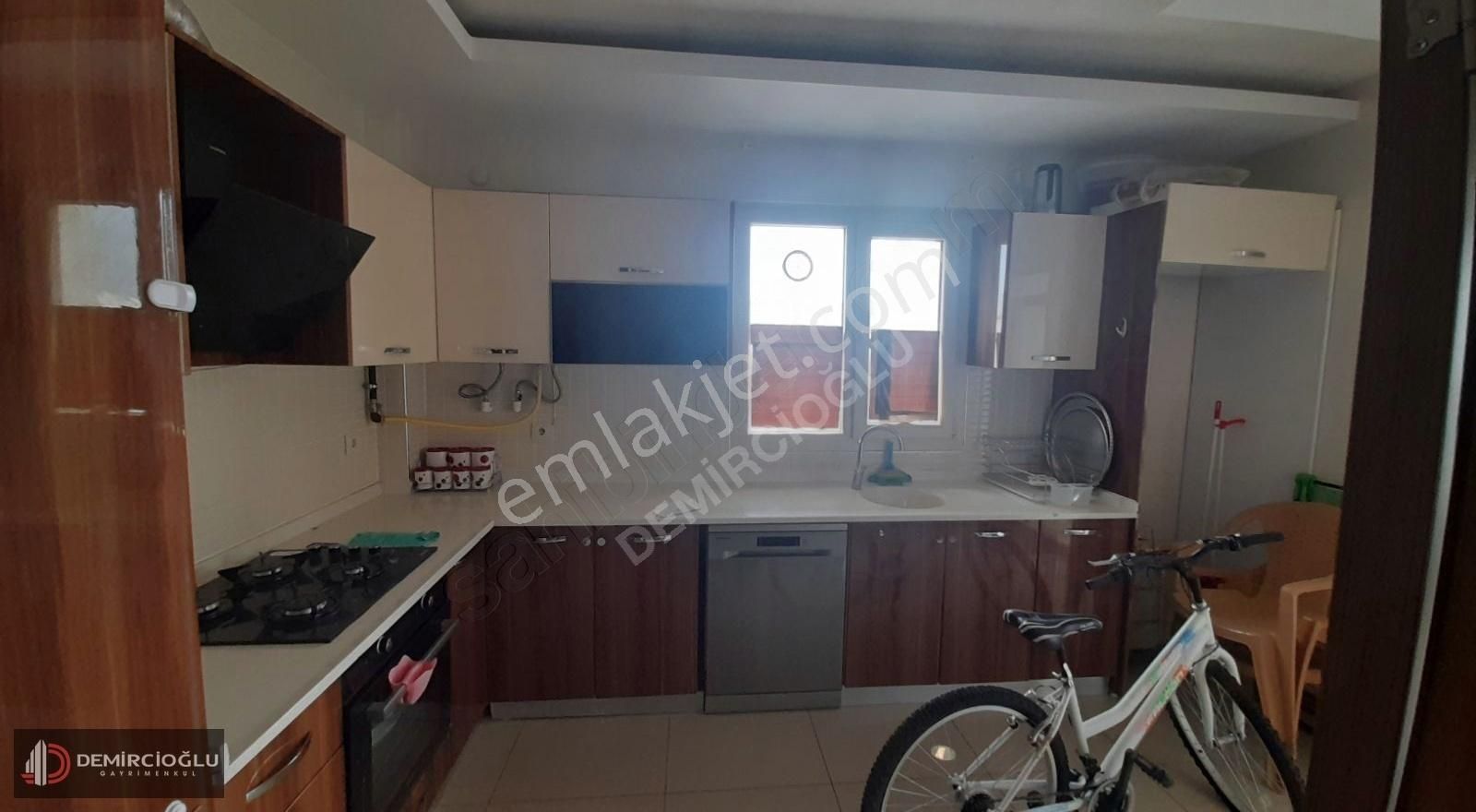 Talas Mevlana Satılık Daire TALAS YENİDOGANDA SATILIK 175M2 DAİRE