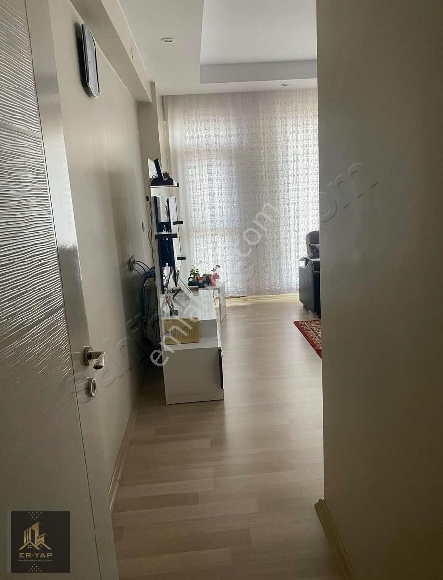 Bağlar Bağcılar Satılık Daire DOĞUM HASTANESİ ARKASI SATILIK 3+1 DAİRE!!!!