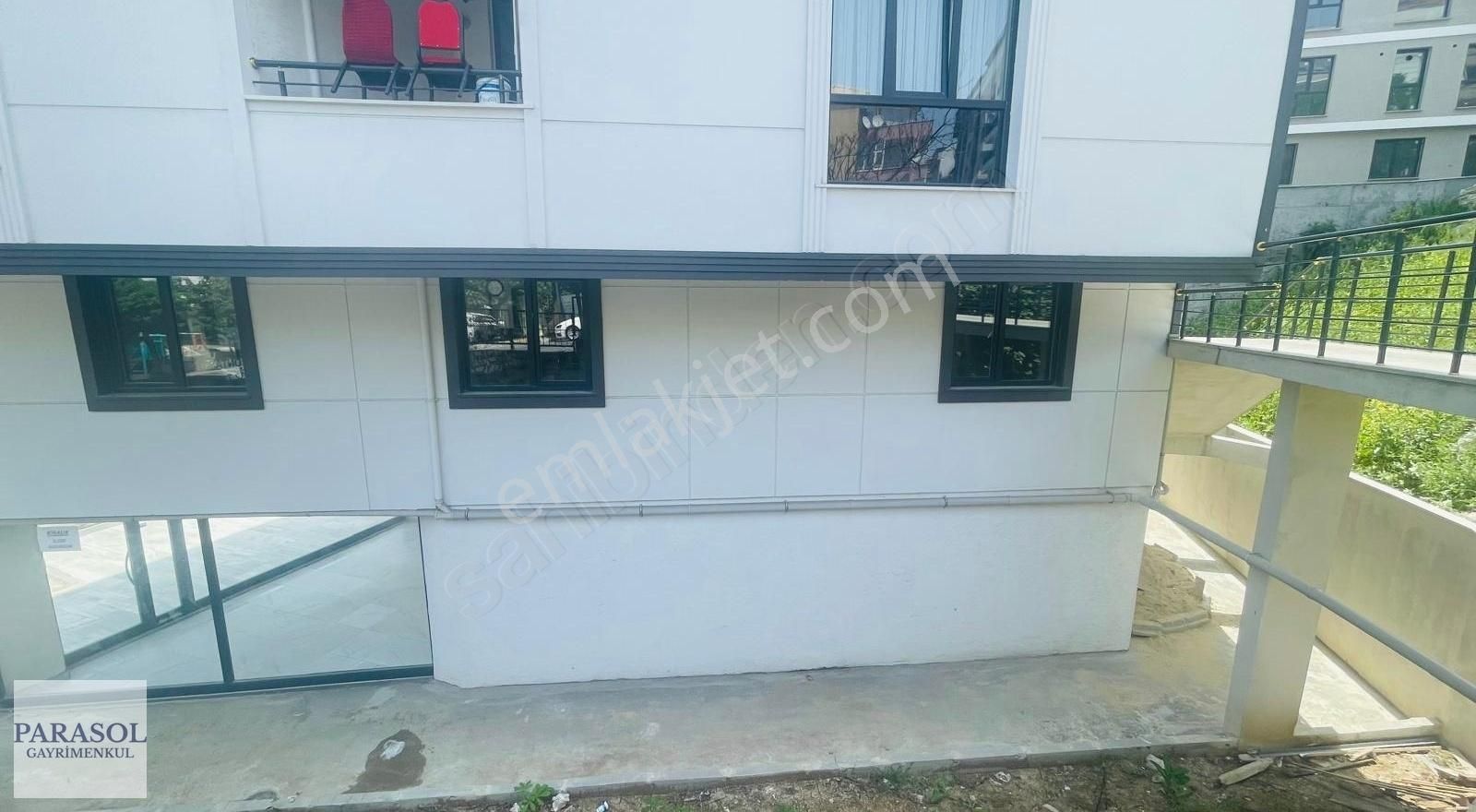 Beylikdüzü Yakuplu Satılık Daire BEYLİKDÜZÜ YAKUPLU SATILIK 1+1 DAİRE KAPALI MUTFAK