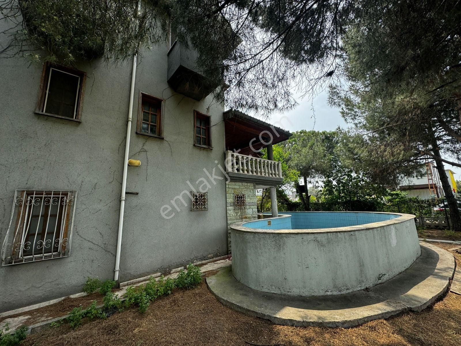 Gemlik Gemsaz'da Borusan Dış Saha Yanı İçinde Villa Olan İmarlı Arsamız Satılık 453m2. - Görsel 24