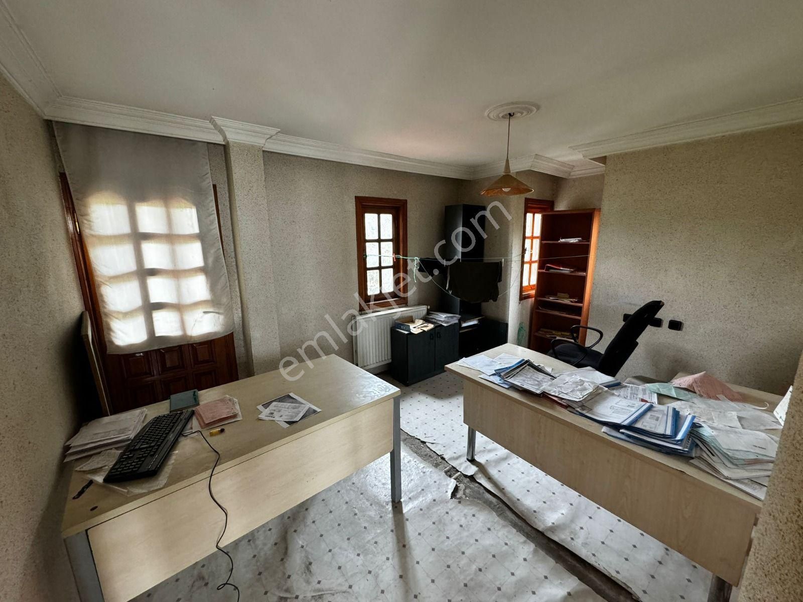 Gemlik Gemsaz'da Borusan Dış Saha Yanı İçinde Villa Olan İmarlı Arsamız Satılık 453m2. - Görsel 15