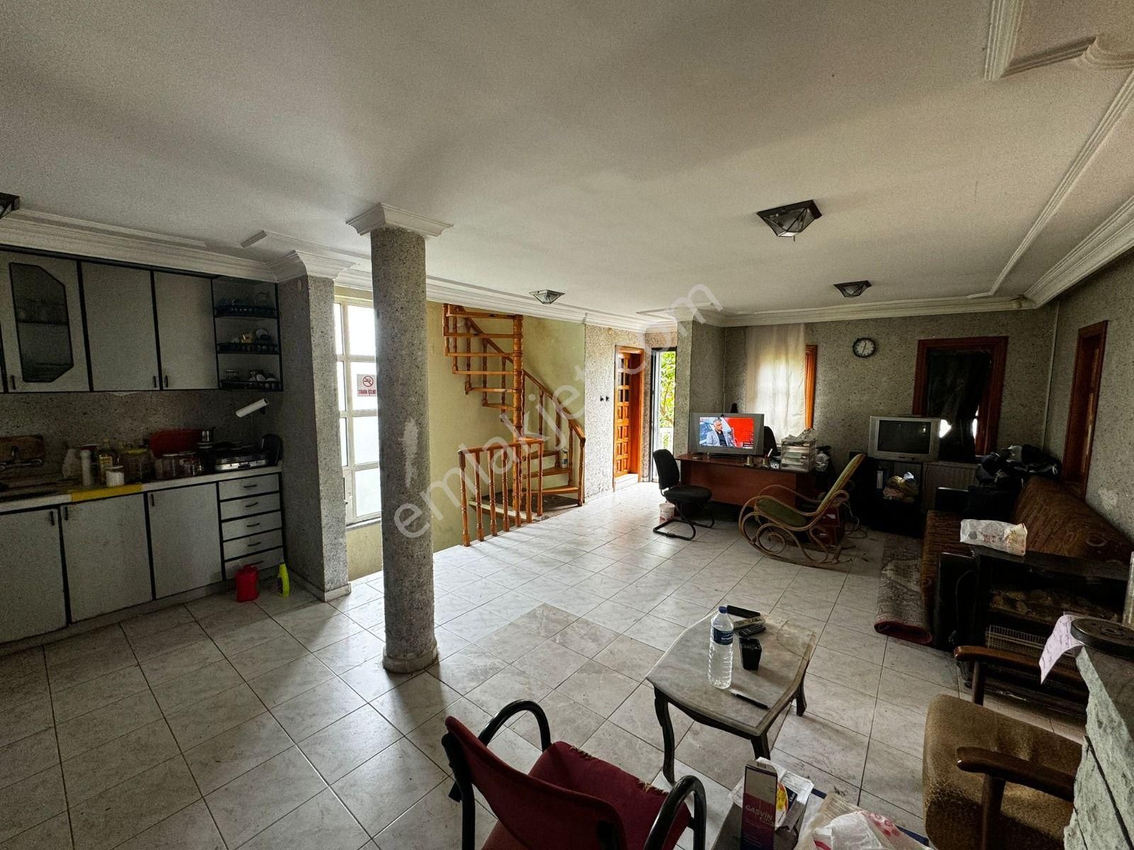 Gemlik Gemsaz'da Borusan Dış Saha Yanı İçinde Villa Olan İmarlı Arsamız Satılık 453m2. - Görsel 18