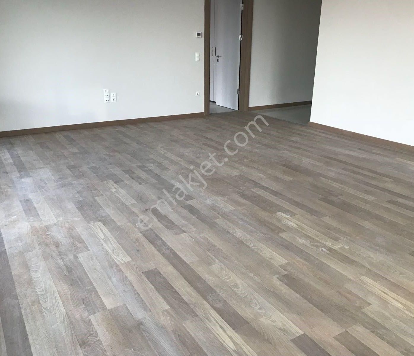 Sarıyer Maslak Boğaz Manzaralı Satılık Daire  AĞAOĞLU MASLAK 1453 4+1 GÜNCEL FIRSAT SATILIK DAİRE 