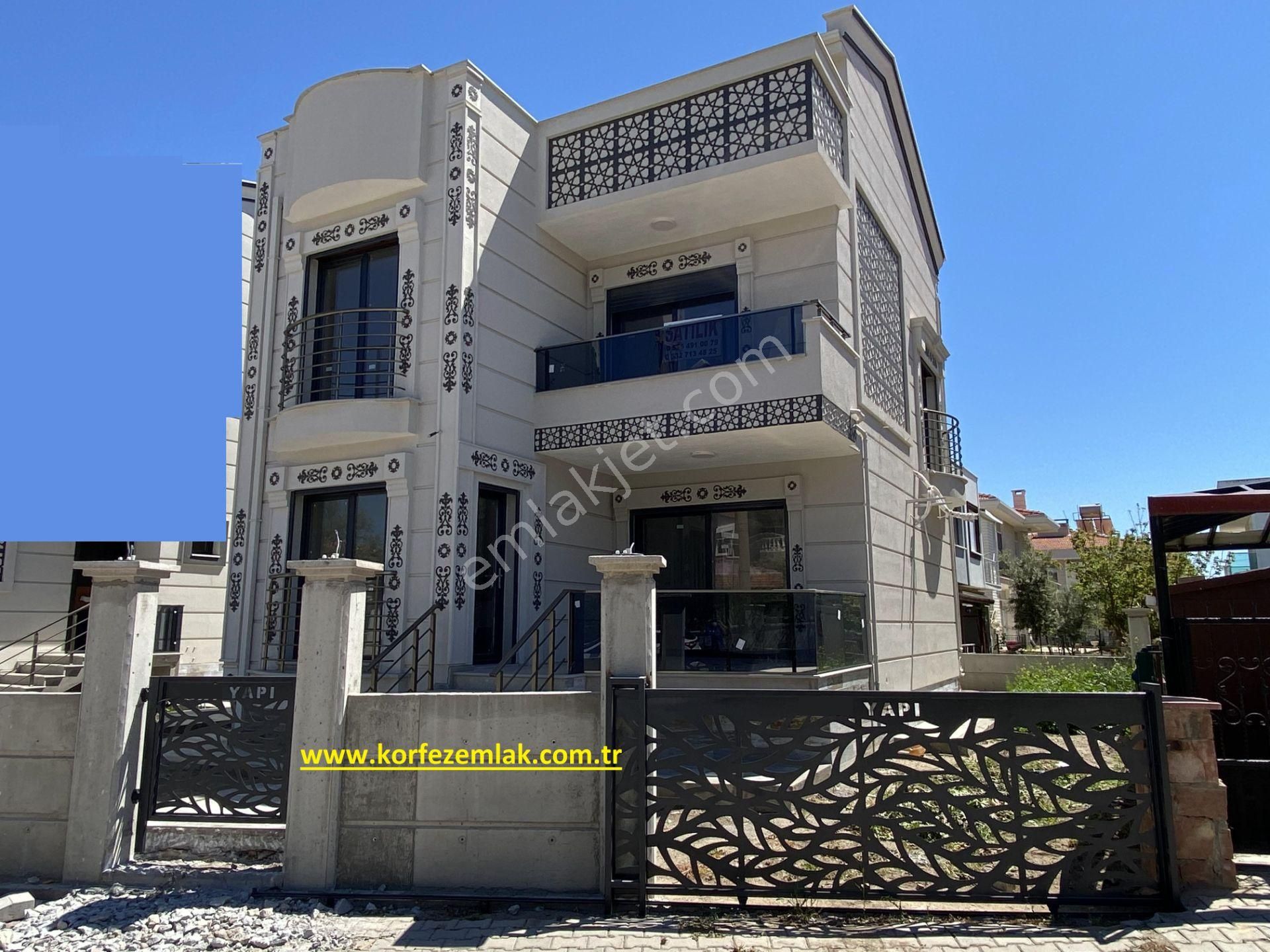 Ayvalık Küçükköy Satılık Villa  BALIKESİR AYVALIK SARIMSAKLI DA SATILIK MUSTAKİL VİLLA.