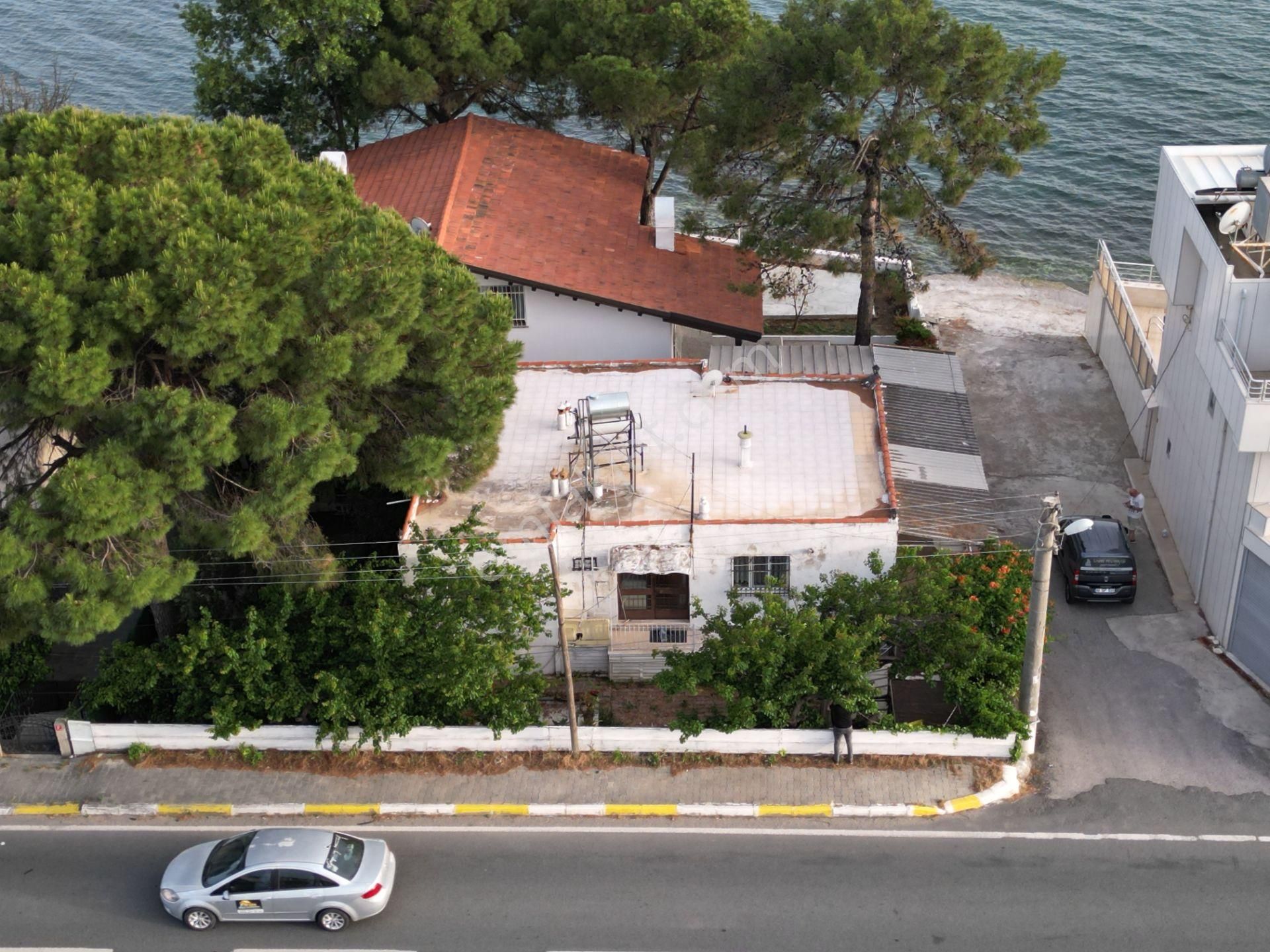 Sabri Pınarbaşı'dan Altınoluk Avcılar'da Deniz'e 10 Metre Satılık Müstakil Ev - Görsel 2