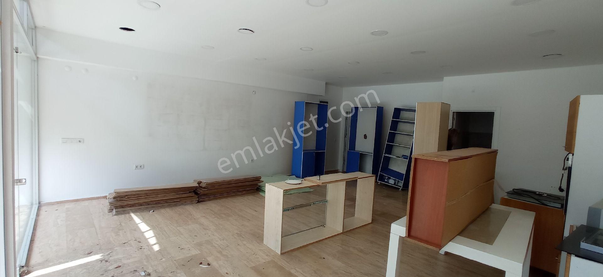 Güzelbahçe Yalı Kiralık Daire Güzelbahçe Yalı Mahallesi Cadde Üstü Geniş ve Ferah Depozitosuz Kiralık Dükkan 