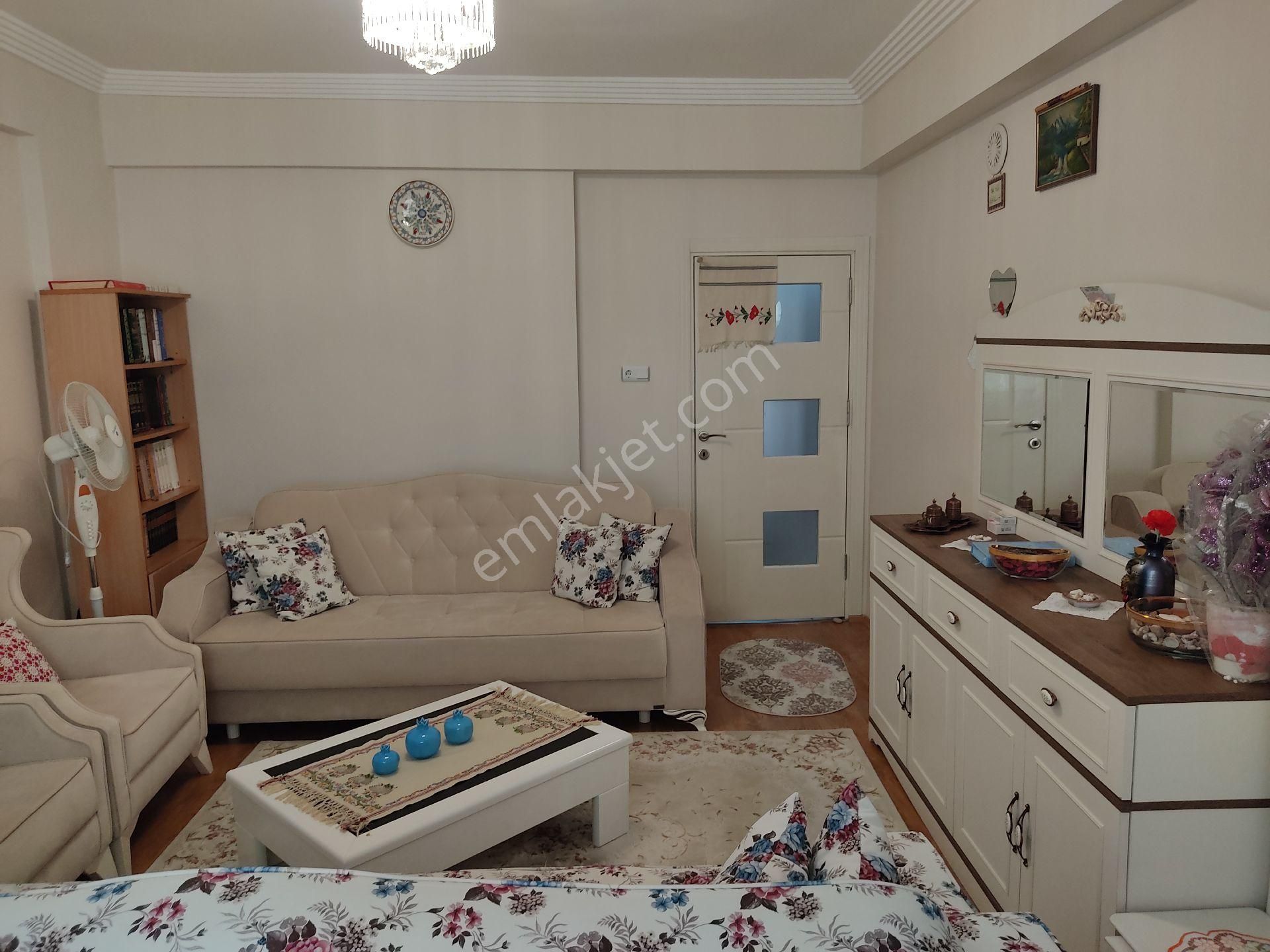 Karatay Akabe Satılık Daire FETİH CADDESİ ÜZERİ 3+1 ARA KAT SATILIK DAİRE 