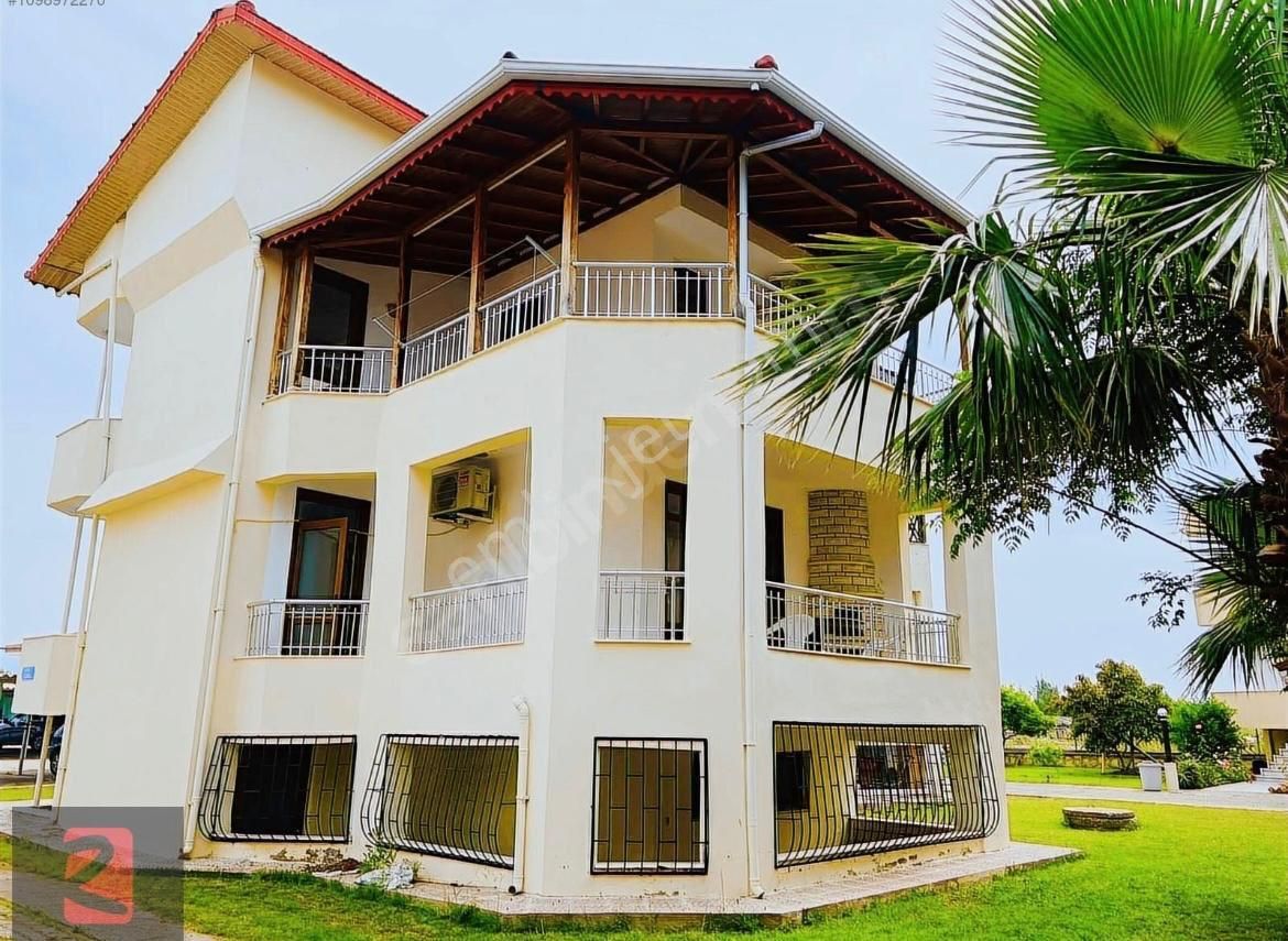 Manavgat Karacalar Satılık Daire Özel plajlı Triplex Villa