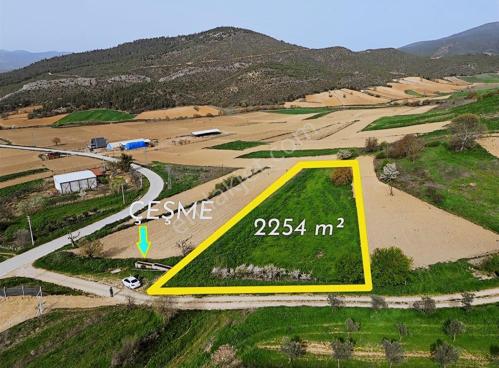 Osmaneli Medetli Köyü Satılık Konut İmarlı OSMANELİ MEDETLİ KÖYÜNDE KONUT İMARLI 2254 m² ARSA