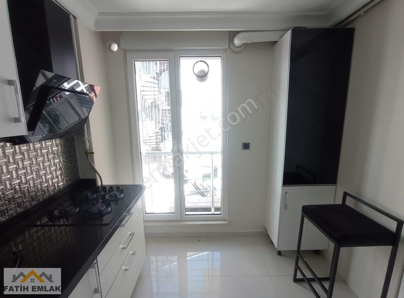 Üsküdar Ahmediye Kiralık Daire ÜSKÜDAR FULL EŞYALI 180M2 4+1 FULL EŞYALI GENÇ BİNADA KİRALIK