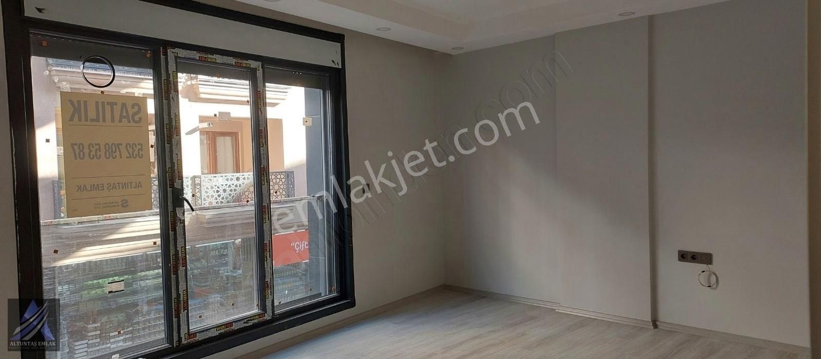 Bahçelievler Cumhuriyet Satılık Daire BAHÇELİEVLER KIBRIS CADDESİ ÜZERİNDE 2+1 85 M2 SATILIK 0 DAİRE