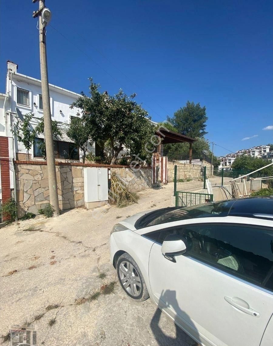 Muğla/milas/ Güllük Semiramis Plajına Yürüme Mesafesinde Satılık 2+1 Mustakil Dublex - Görsel 3